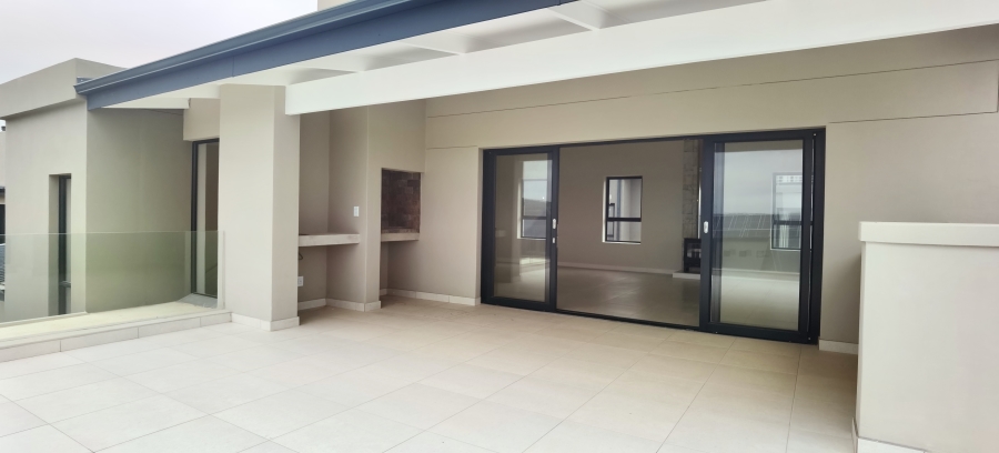 3 Bedroom Property for Sale in Outeniquasbosch Western Cape